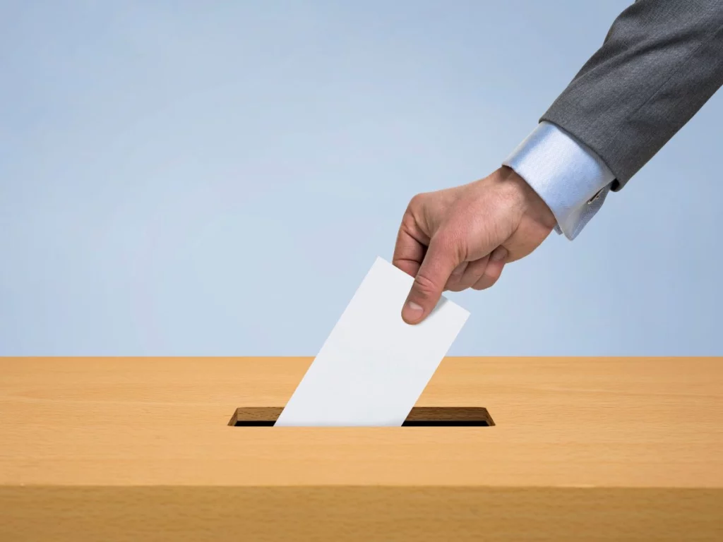 Elezioni amministrative a Rosignano, il ballottaggio: l’appello al voto dei due candidati sindaco