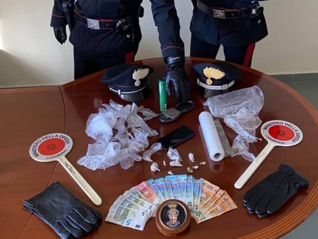 carabinieri aresto droga spaccio stupefacenti